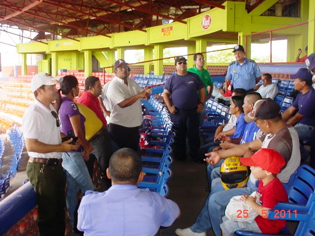 En el orden acostumbrado, Mario Solis, Otto Navas y Chachan Jimenez